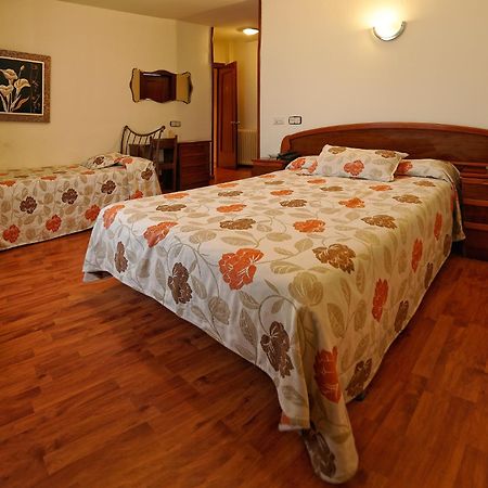 Hotel Piedra แปโลรา ภายนอก รูปภาพ